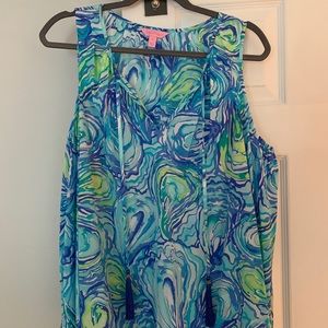 Lilly Pulitzer cold shoulder blouse size med